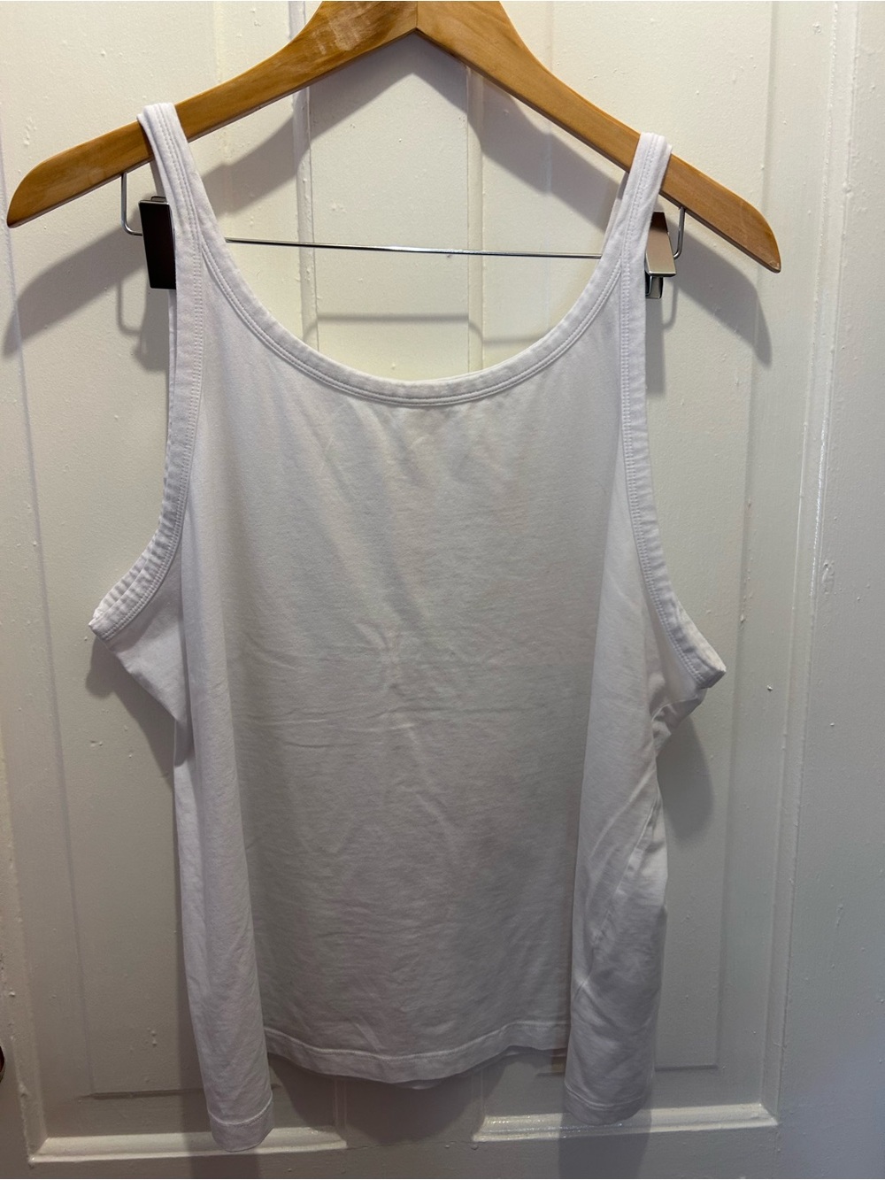 H&M Basics White Tank Top - Size XXL / TTG